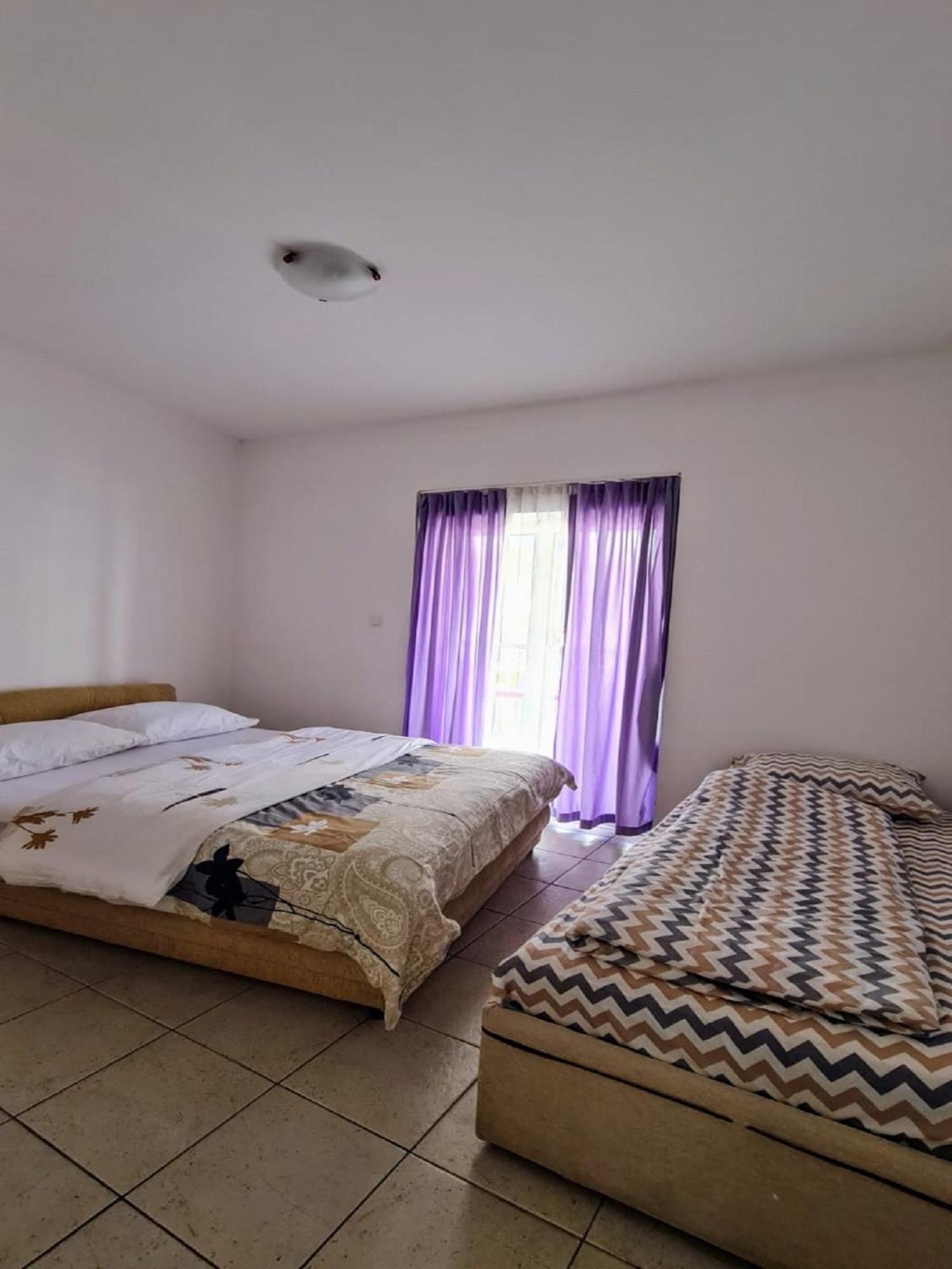 Apartments Sun House Herceg Novi Cameră foto